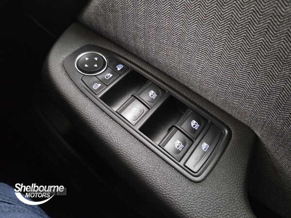 Used Renault Clio 2024 for sale - 76914268: Photo 16