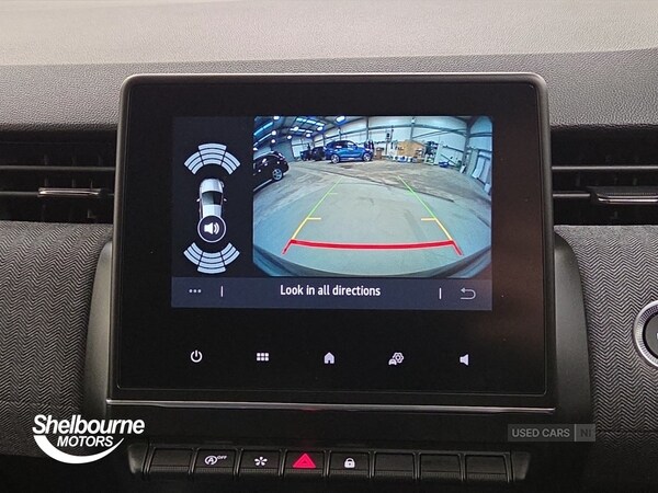 Used Renault Clio 2024 for sale - 76914268: Photo 31