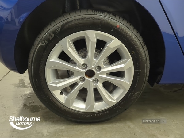 Used Renault Clio 2025 for sale - 76359270: Photo 6