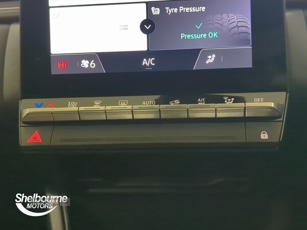 Used Renault Captur 2025 for sale - 76646868: Photo 28