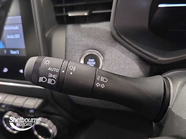 Used Renault Clio 2025 for sale - 77359531: Photo 33