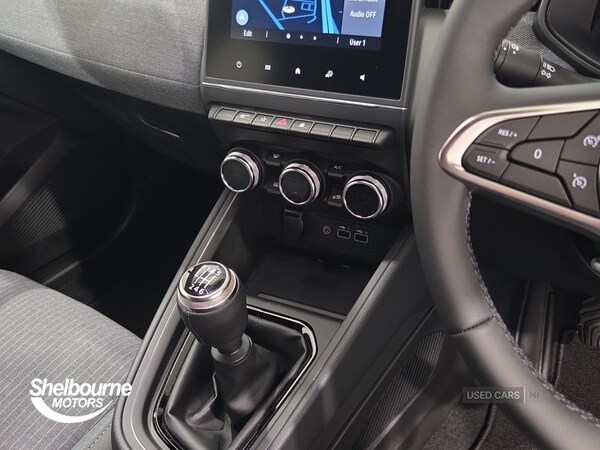 Used Renault Clio 2025 for sale - 77359531: Photo 35