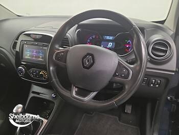 Used Renault Captur 2018 for sale - 79875374: Photo