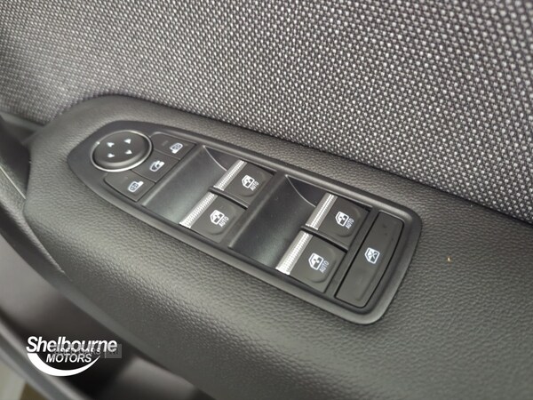 Used Renault Captur 2025 for sale - 76308404: Photo 16