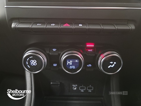 Used Renault Captur 2022 for sale - 76887674: Photo 28