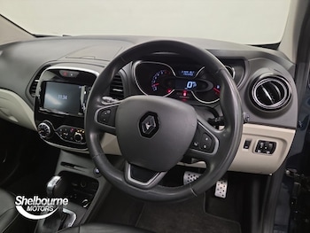 Used Renault Captur 2019 for sale - 79362851: Photo