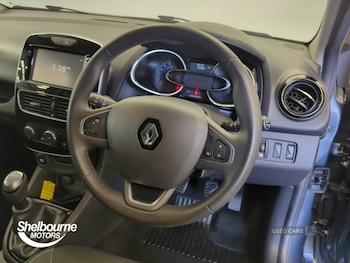 Used Renault Clio 2018 for sale - 75590196: Photo