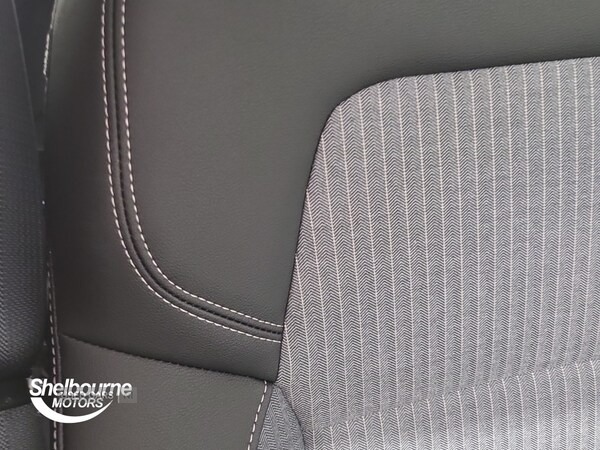 Used Renault Clio 2025 for sale - 76409990: Photo 26