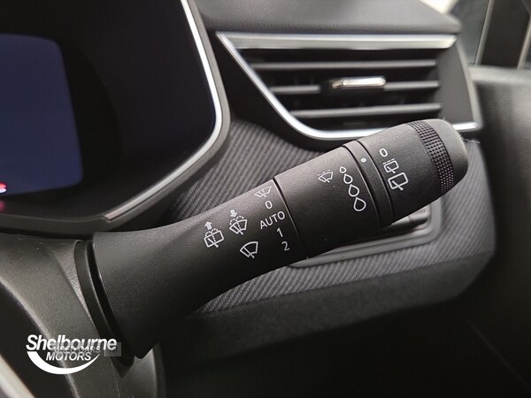 Used Renault Clio 2025 for sale - 76914193: Photo 25