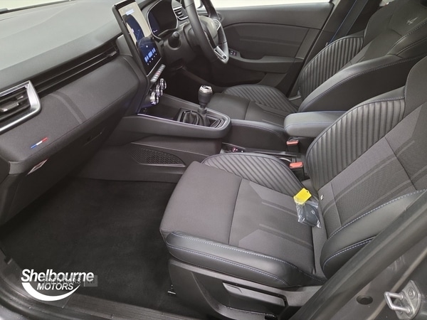 Used Renault Clio 2025 for sale - 76914193: Photo 9