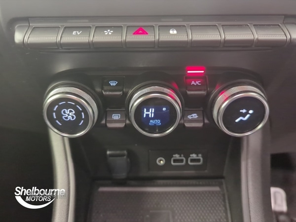 Used Renault Captur 2023 for sale - 76486389: Photo 34