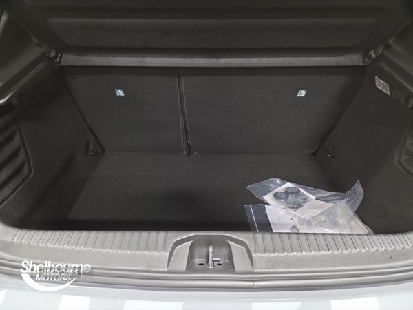 Used Renault Clio 2025 for sale - 77132300: Photo 13