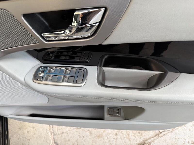 Used Jaguar XF 2011 for sale - 78149901: Photo 27