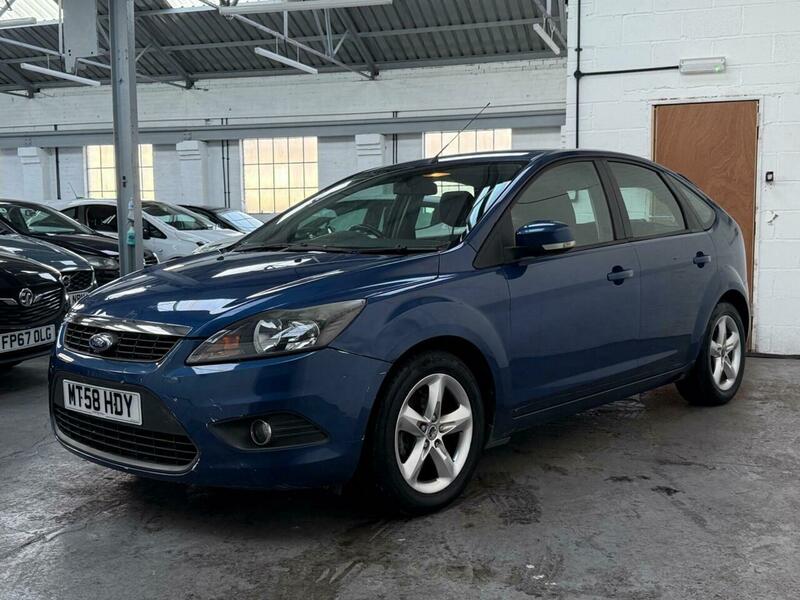 Used Ford Focus 2009 for sale - 76241127: Photo 3