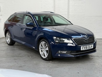 Used Skoda Superb 2016 for sale - 79560738: Photo