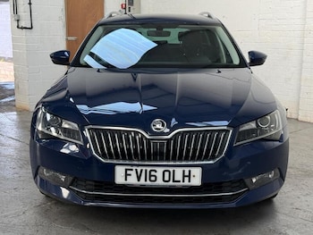 Used Skoda Superb 2016 for sale - 79560738: Photo