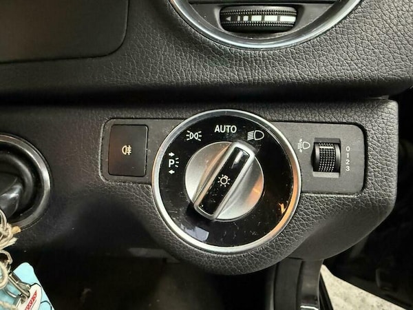 Used Mercedes-Benz C Class 2013 for sale - 76267582: Photo 22