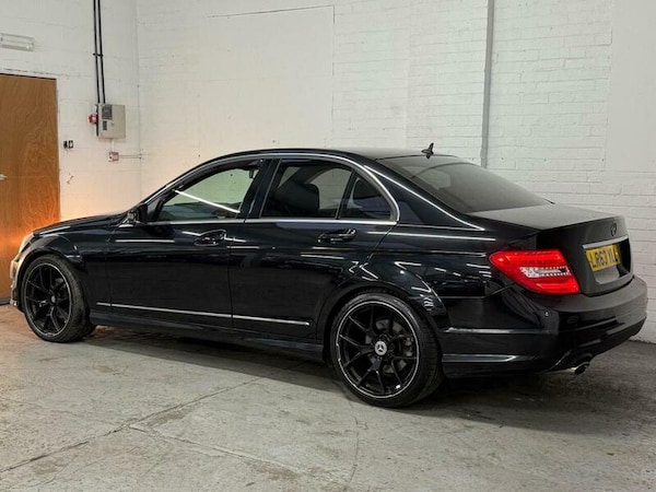 Used Mercedes-Benz C Class 2013 for sale - 76267582: Photo 7