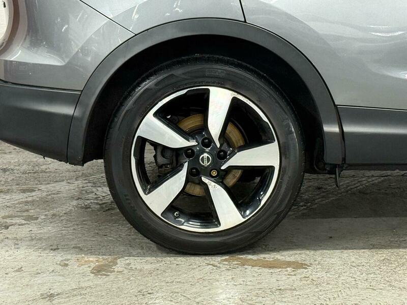 Used Nissan Qashqai 2014 for sale - 77038621: Photo 24