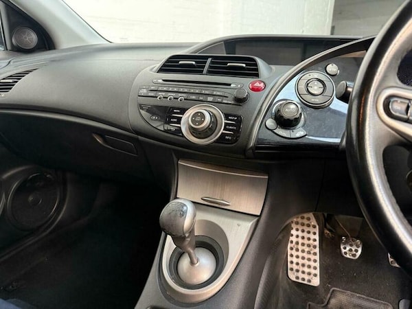 Used Honda Civic 2008 for sale - 76241128: Photo 9