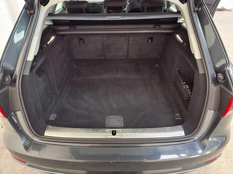 Used Audi A4 2017 for sale - 78102580: Photo 31