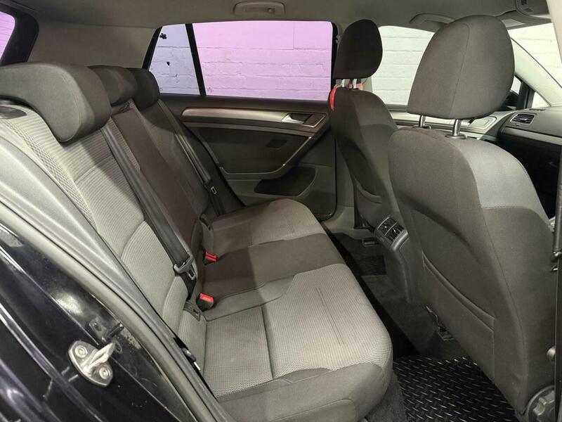 Used Volkswagen Golf 2013 for sale - 77465379: Photo 12