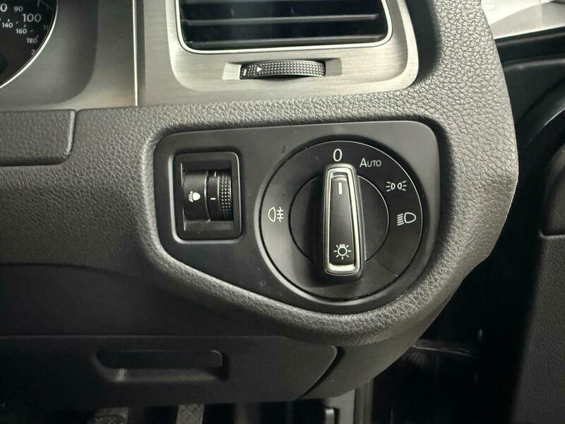 Used Volkswagen Golf 2013 for sale - 77465379: Photo 13