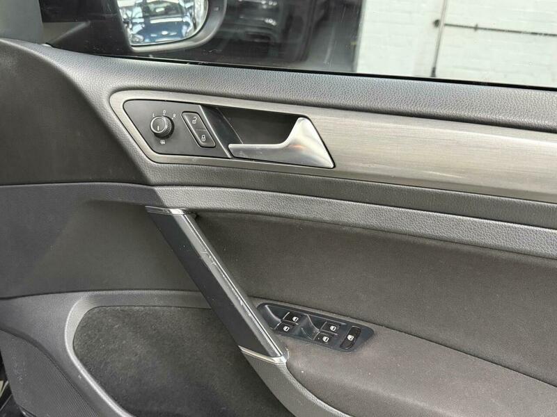 Used Volkswagen Golf 2013 for sale - 77465379: Photo 15