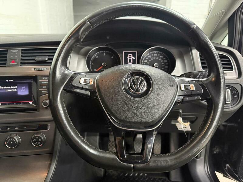 Used Volkswagen Golf 2013 for sale - 77465379: Photo 18