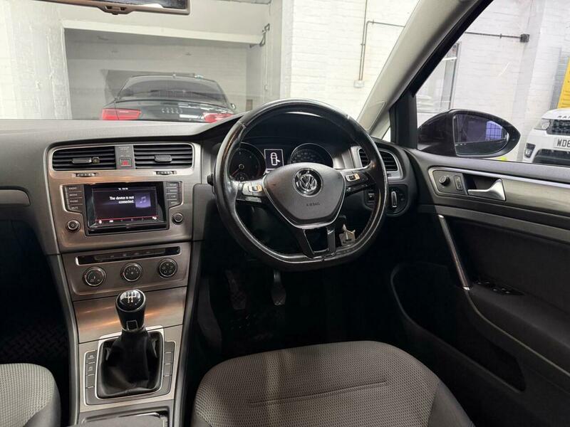 Used Volkswagen Golf 2013 for sale - 77465379: Photo 9