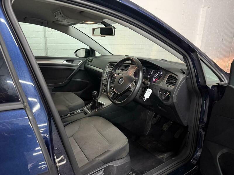 Used Volkswagen Golf 2016 for sale - 76570747: Photo 18