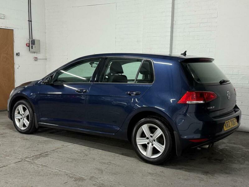 Used Volkswagen Golf 2016 for sale - 76570747: Photo 9