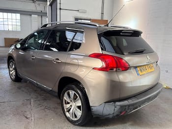 Used Peugeot 2008 2014 for sale - 79665622: Photo