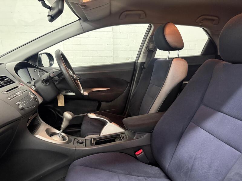 Used Honda Civic 2008 for sale - 77833571: Photo 10