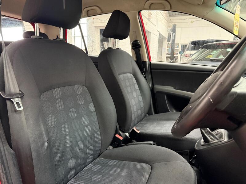 Used Hyundai i10 2009 for sale - 77927000: Photo 9