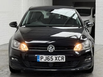 Used Volkswagen Golf 2015 for sale - 78874391: Photo
