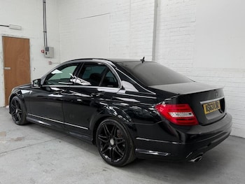 Used Mercedes-Benz C Class 2013 for sale - 78556537: Photo