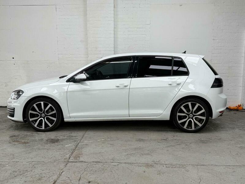 Used Volkswagen Golf 2014 for sale - 77884921: Photo 6