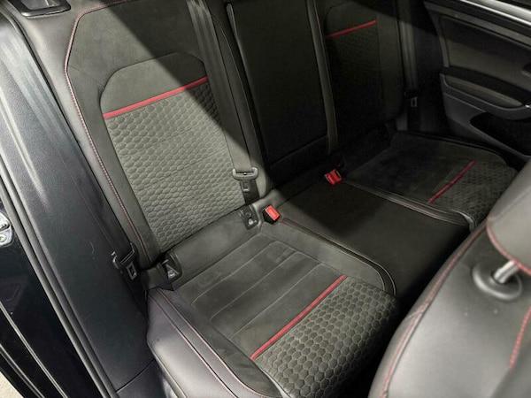 Used Volkswagen Golf 2017 for sale - 76241123: Photo 15