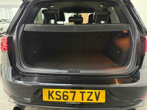 Used Volkswagen Golf 2017 for sale - 76241123: Photo 34