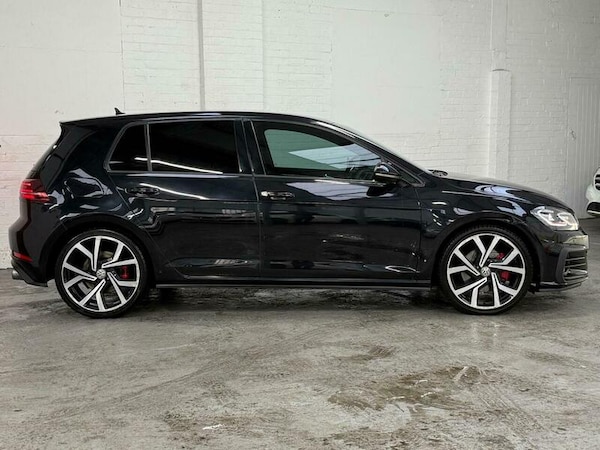 Used Volkswagen Golf 2017 for sale - 76241123: Photo 9