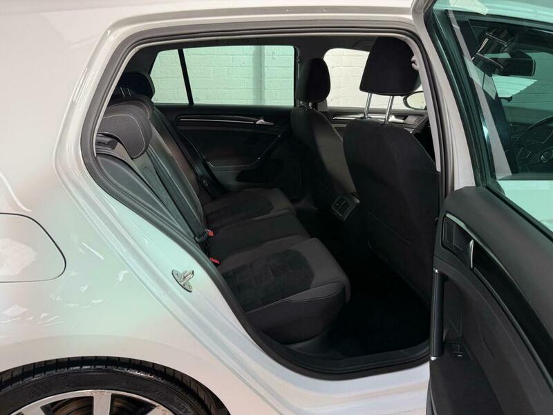 Used Volkswagen Golf 2014 for sale - 77766015: Photo 19