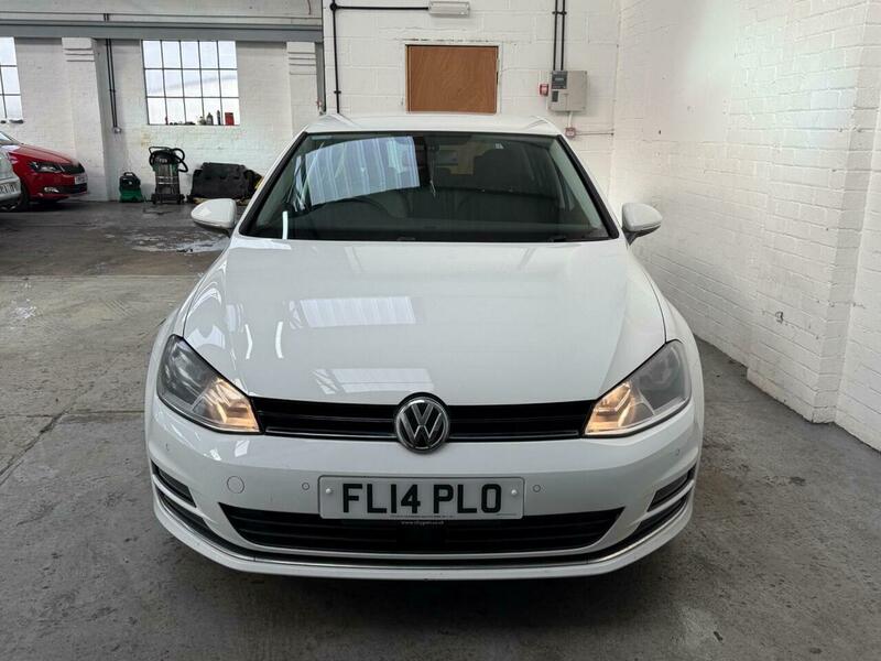 Used Volkswagen Golf 2014 for sale - 77766015: Photo 2