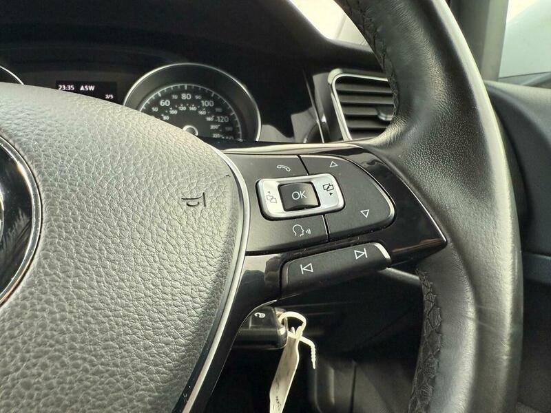 Used Volkswagen Golf 2014 for sale - 77766015: Photo 21