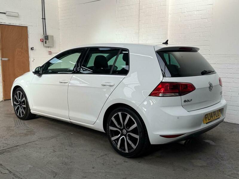 Used Volkswagen Golf 2014 for sale - 77766015: Photo 4