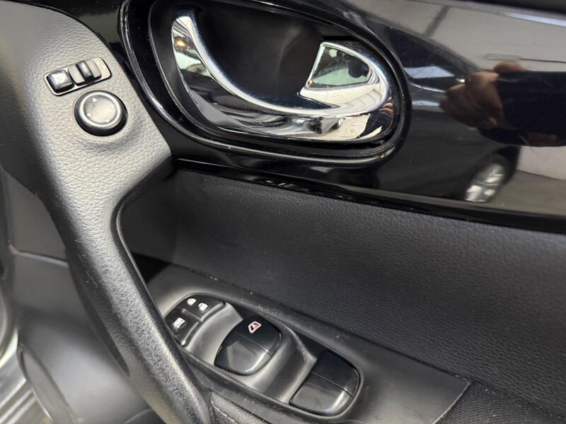 Used Nissan Qashqai 2014 for sale - 77898920: Photo 17