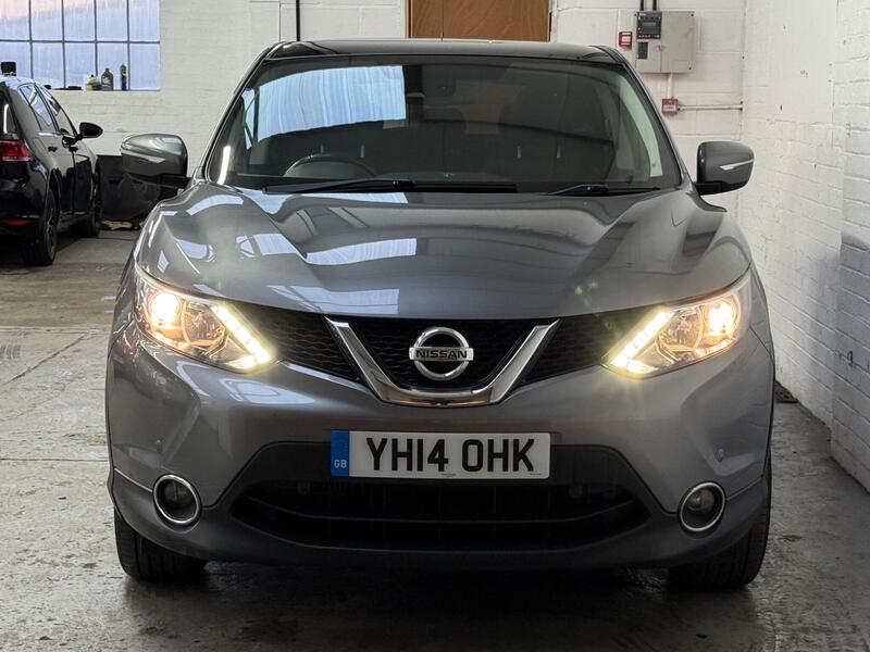 Used Nissan Qashqai 2014 for sale - 77898920: Photo 2