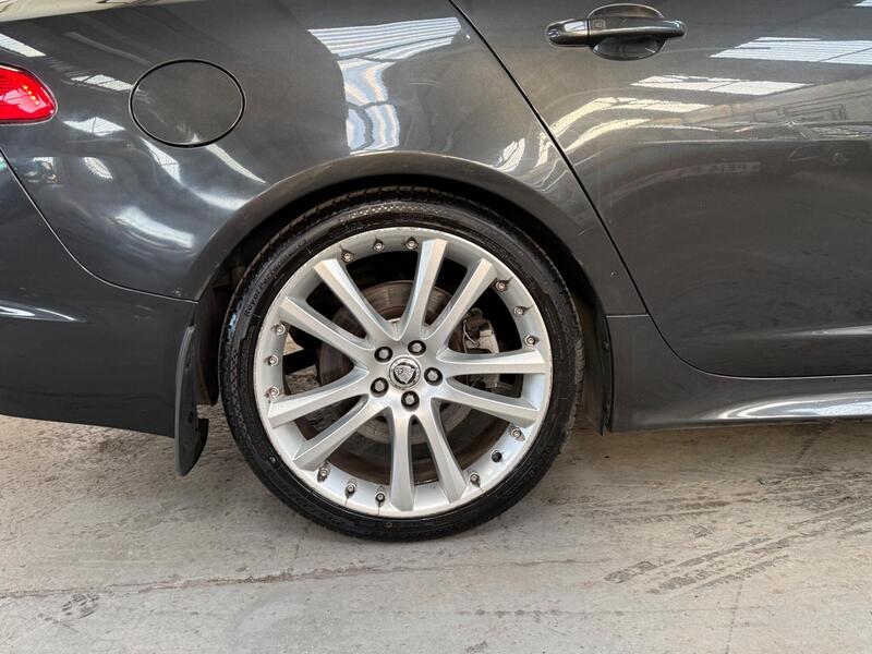 Used Jaguar XF 2011 for sale - 78158338: Photo 16