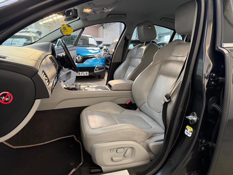 Used Jaguar XF 2011 for sale - 78158338: Photo 22