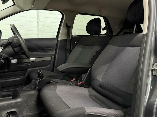 Used Citroen C4 Cactus 2015 for sale - 76292232: Photo 18